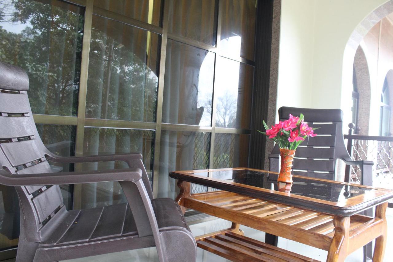 Resort Shivraj Palace