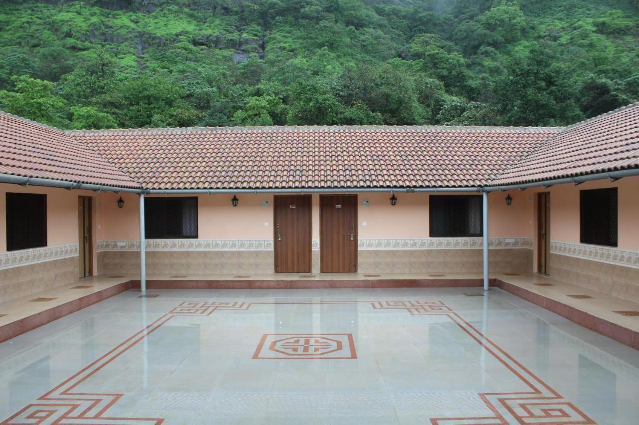 Shivraj Palace *
